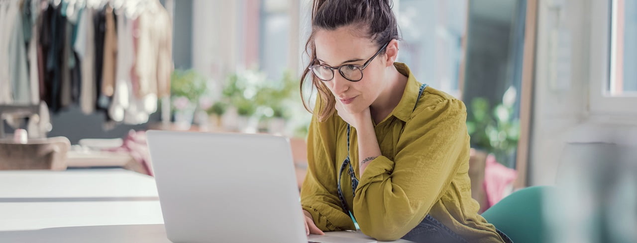 Customer at the computer