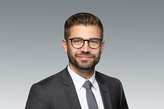 Portrait photo of Eric Fässler, Head of General Agency Rapperswil-Jona